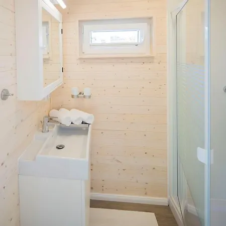 Ostsee Hausboot Swantje Heiligenhafen