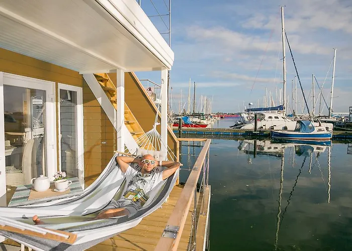 Ostsee Hausboot Swantje Szálloda Heiligenhafen